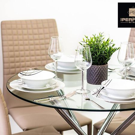 Luxe Modern Apartment By Your Perfect Stay Short Lets Birmingham Dış mekan fotoğraf