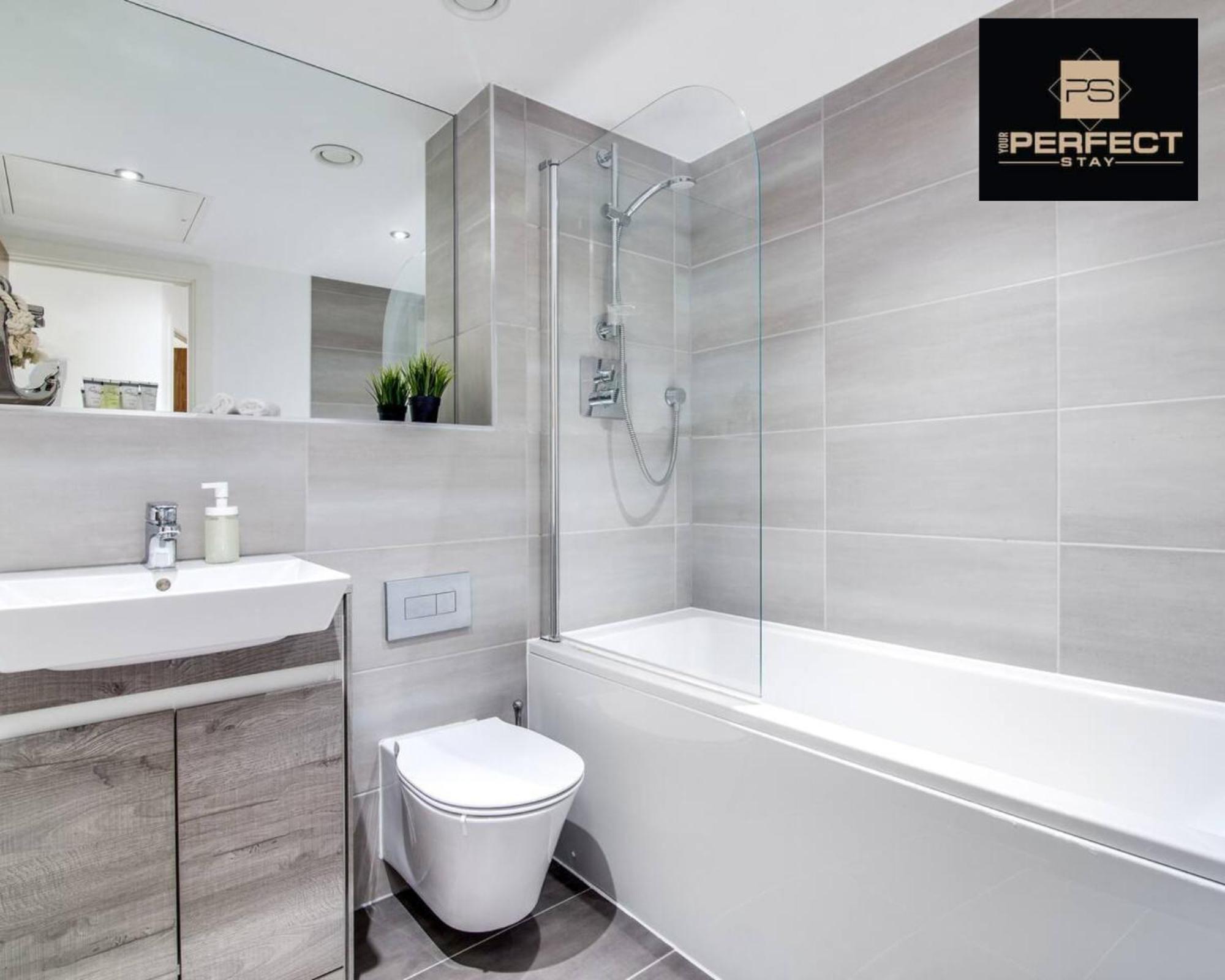 Luxe Modern Apartment By Your Perfect Stay Short Lets Birmingham Dış mekan fotoğraf